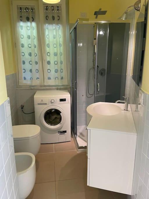 Ocean View Villa With Fast Wi-Fi And Elevator To Town 레반토 외부 사진
